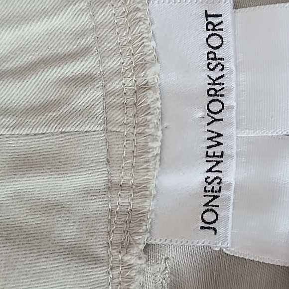 NWT Jones NY Sport cotton shorts with pockets, size 16 - Picture 6 of 9